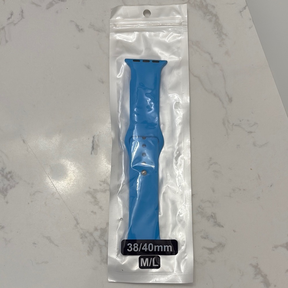 🆕Blue Silicone Apple Watch Band 38/40mm